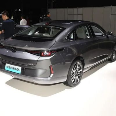 Grande Sedan Air Plug-in Hybrid EV Carro Usado 1.0-1.6L Deslocamento Chang prime um Qiyuan A05
