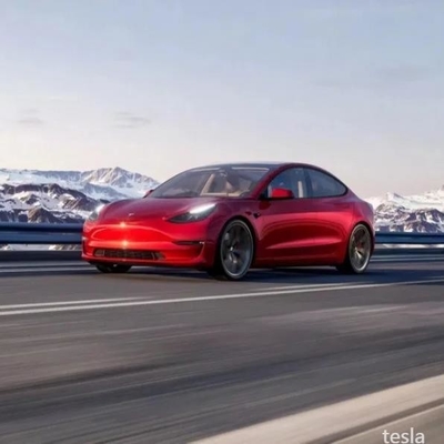 Veículo elétrico de segunda mão Tesla Modelo Y Energia usada Carro elétrico puro com 1981Kg de peso