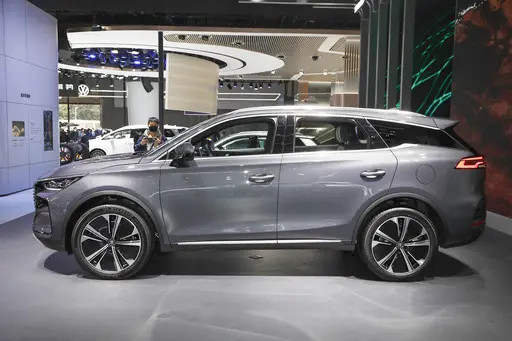 Carro elétrico de gasolina BYD Tang Plus 2023 Carro usado com 000 quilômetros Veículo