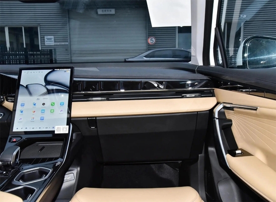 Vida útil ≤ 1 ano Geely Boyue L Veículos energéticos Automóveis SUV a gasolina para condições de estrada
