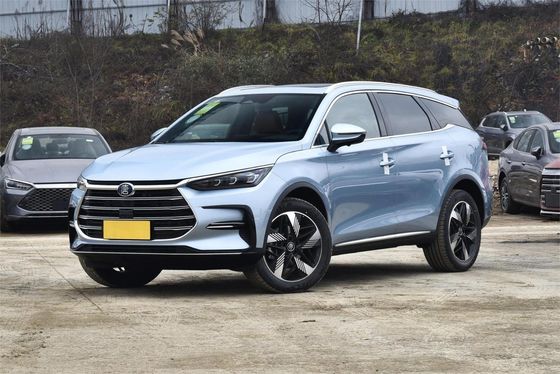 SUV a gasolina Byd Tang 7 lugares 635 km alcance elétrico