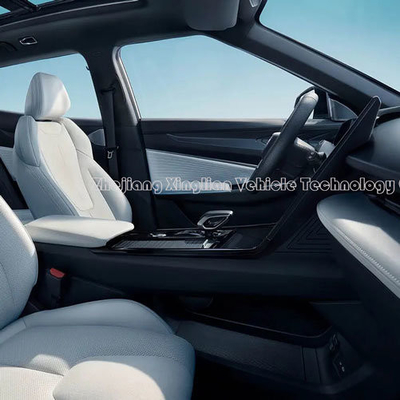 Geely Boyue L Compact SUV 1.5td DCT Carro a gasolina Carro de alta velocidade com cilindrada de 2,0-2,6L