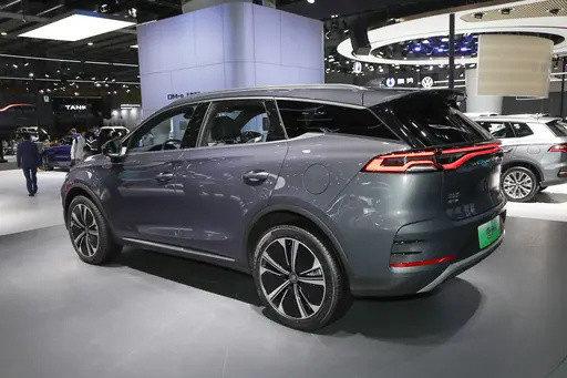 Byd Electric Car Tang 2022 4WD com travão dianteiro tipo disco ventilado e 000 km