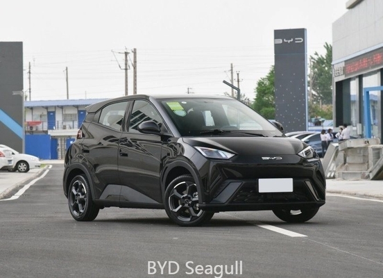 330kw Capacidade máxima da bateria Byd Seagull EV Carro em preto e branco com alcance de 405km