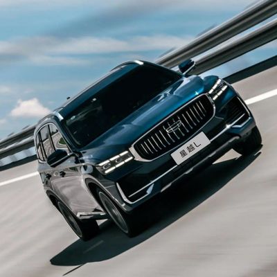 Combustível Elétrico 2023 Geely Monjaro Xingyue L Carros a gasolina 2.0t 5 lugares SUV compacto