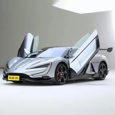 Velocidade máxima 300km/h Direção esquerda Byd Supercarro elétrico puro Yangwang U9 Hot Model