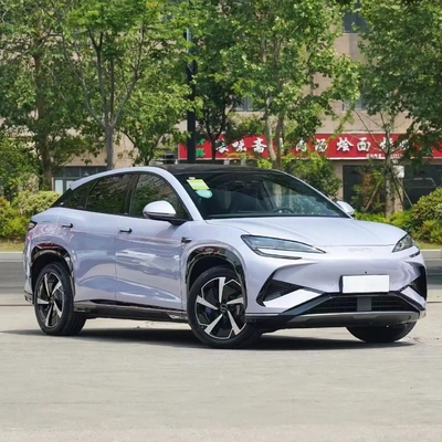 Direção esquerda 2024 Byd Sea Lion 07EV com autonomia elétrica de 610 km e tamanho do pneu 235/50 R19