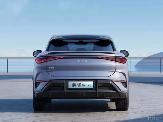 Direção esquerda 2024 Byd Sea Lion 07EV com autonomia elétrica de 610 km e tamanho do pneu 235/50 R19