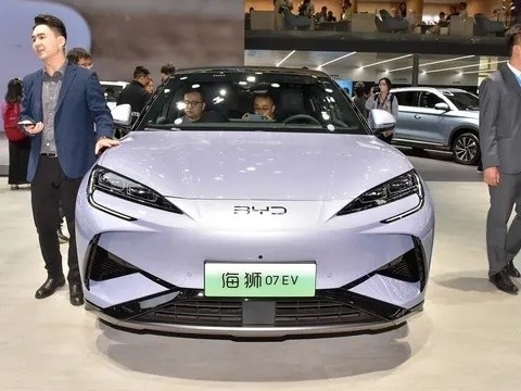 Byd Sea Lion 07 EV 2024 610km 550km Long Range 225km/H Alta Velocidade FWD SUV Compacto Dual Motors