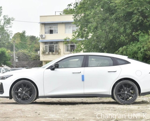 Chang lança um carro híbrido chinês Uni-K Idd com 180 tipos de energia Vida útil≤ 1 ano