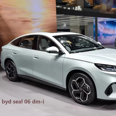 Velocidade máxima 180 km/h 2024 Byd Seal 06 Dm-I Tecnologia híbrida Phev lançada no carro elétrico Byd
