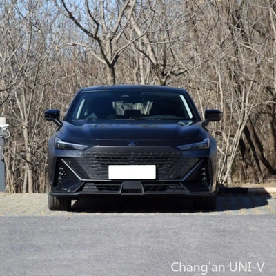 Chang'an Uni-V Automóvel 2.0-2.6L Deslocamento Direção esquerda Changan Carros gasolina