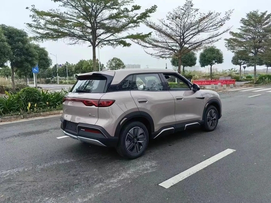 2024 Byd Yuan até 401km SUV Veículo elétrico com distância entre eixos 2620mm e massa de curva 1540Kg