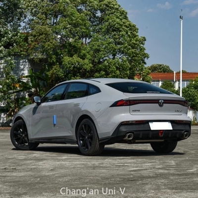 2023 Volante multifunção Changan Uni-V Idd Veículo híbrido/a gasolina para desempenho