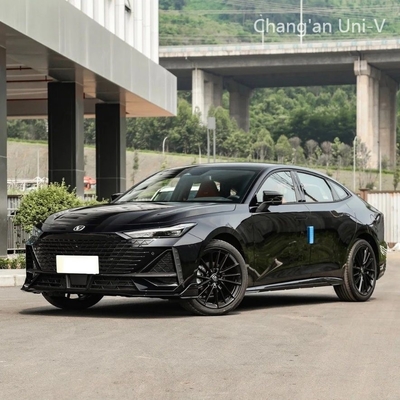 2023 Changan Uni-V Intelligent Electric Idd Plug-in Hybrid 1.5t 113km Carro compacto