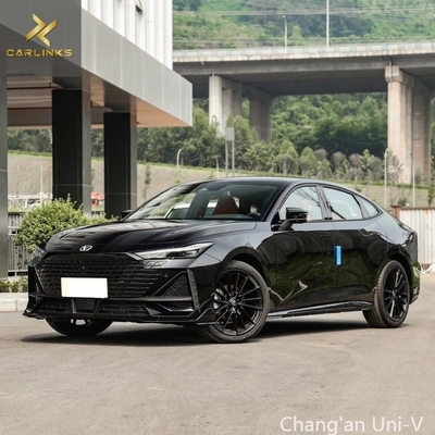 Changan Uni-V Intelligent Electric Idd 2023 1.5t Carro compacto plug-in híbrido com bateria pura alcance de 113 km