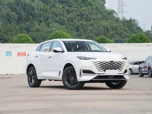 2024 Changan Uni-V 2.0t Sedan com potência máxima 245/45 R20 e quilometragem ≤10000 km