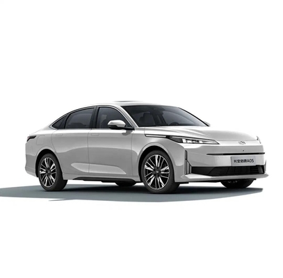 Chang prime um Qiyuan A05 70PRO Plug-in Hybrid Veículo 4 portas 5 lugares Sedan Merry