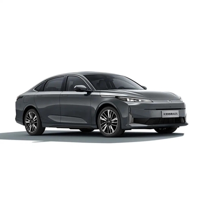 Chang prime um Qiyuan A05 70PRO Plug-in Hybrid Veículo 4 portas 5 lugares Sedan Merry