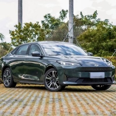 Chang prime um Qiyuan A05 70PRO Plug-in Hybrid Veículo 4 portas 5 lugares Sedan Merry