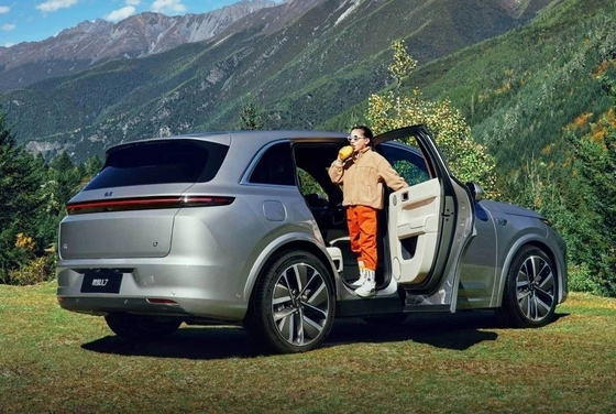 Li Auto L7 Air 5 lugares 1.5t 40.9kwh 4WD SUV de tamanho médio a grande com personalização