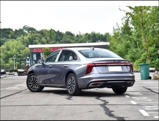 FAW Hongqi H5 Sedan híbrido elétrico a gasolina 2024 Edição 1.5t Versão Ryhme Veículo usado Phev