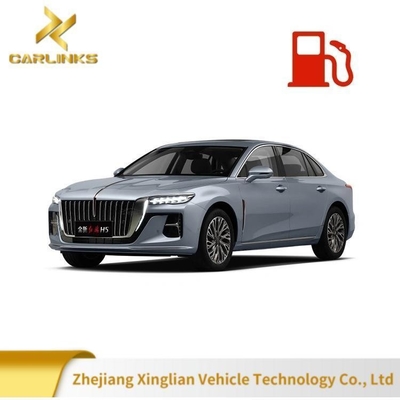 Turbo Motor Tipo 2024 Hongqi H5 1.5t Carro a gasolina com amplo espaço e personalização