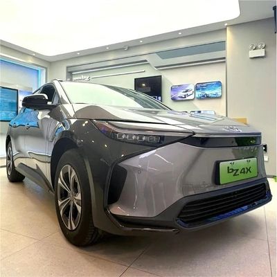 SUV médio Toyota Bz4X Carro elétrico usado 160km/h Veículo de 18 polegadas pneus para adultos