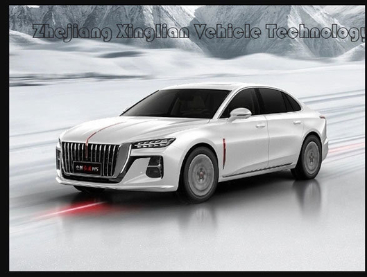 2023 Hongqi H5 Carro de tamanho médio chinês 2.0t 224HP L4 com design e caixa de engrenagens automática