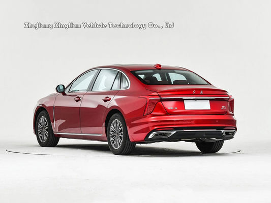 Usado de alta velocidade 2023 Hongqi H5 1.5t DCT Intelligent Qiyue Edition Carro a gasolina em branco