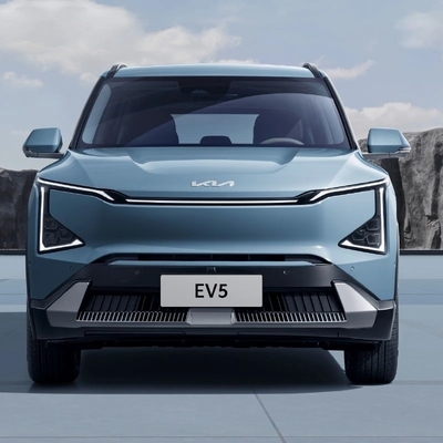 Veículo eléctrico puro KIA EV5 2023 Melhor veículo azul de suvenergia com ≤ 1 ano de vida útil
