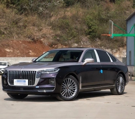 Carro elétrico de energia Hongqi E-HS9 6 lugares Veículo de quatro rodas branco com tração FWD