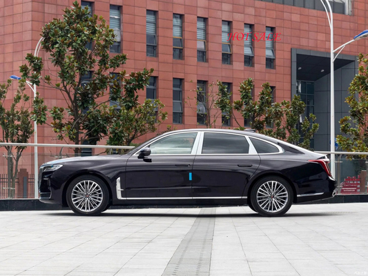 Tipo de combustível Gás Usado Hongqi H9 5 lugares Carro para negócios Família Adultos em 2024 Stock