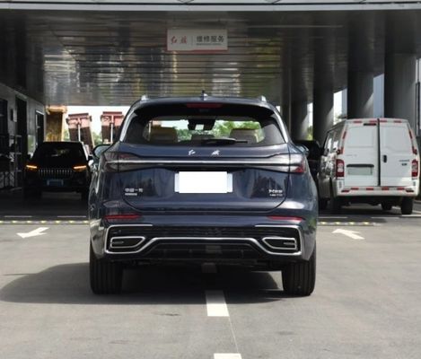 Direção esquerda 2023 E-HS3 Bandeira vermelha E-HS3 H5 160km Veículo energético Hongqi HS5 Personalização