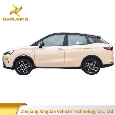 Nezha Aya Long Range SUV com Pure Electric Energy 2420mm base de rodas e 318-401km de alcance