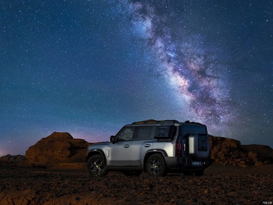 Vida útil ≤ 1 ano Jetour Traveler 2023 2.0t SUV compacto carro para viagens de aventura