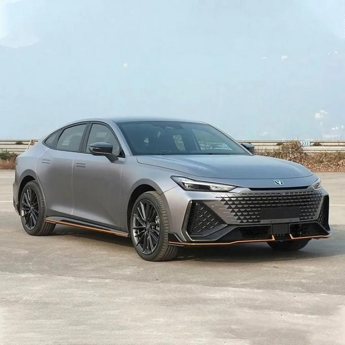 China Monjaro Chang′an Uni-V 1.5t Luxury 0km  Car Gasoline Car Smart Fun Edition 1.5t 2.0t Uni-V Vehicles